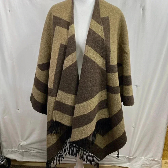 Tan & Brown Shawl Wrap with Fringe.  One Size Fits All. - Picture 1 of 4